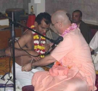 KrishnaVijayagettingthread.jpg