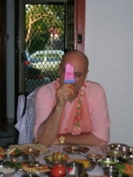 atnaveenkrishna3.jpg atnaveenkrishna3.jpg