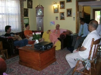 tulasihome2.jpg tulasihome2.jpg