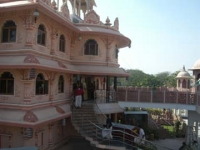 rajamundryiskcontemple.jpg